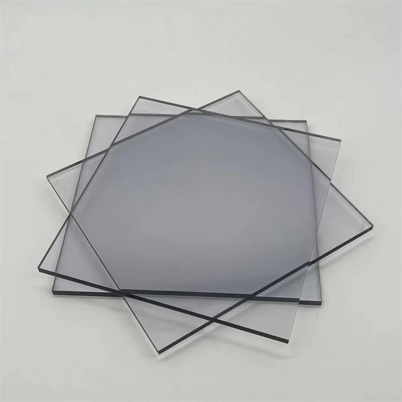Lastra acrilica con rivestimento duro da 4 mm