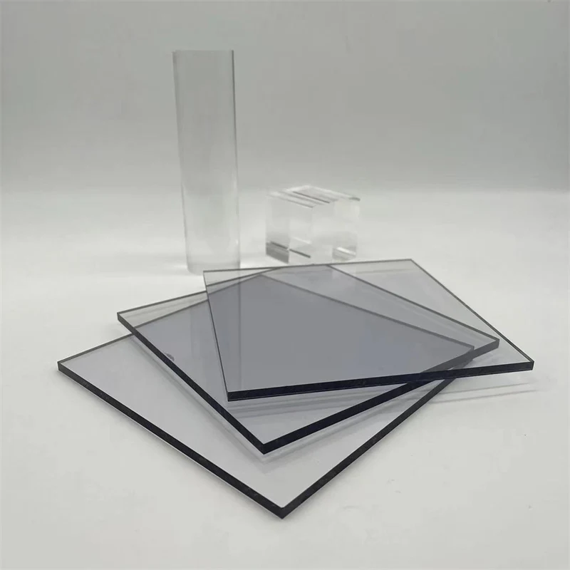 Lastra acrilica con rivestimento duro da 5 mm